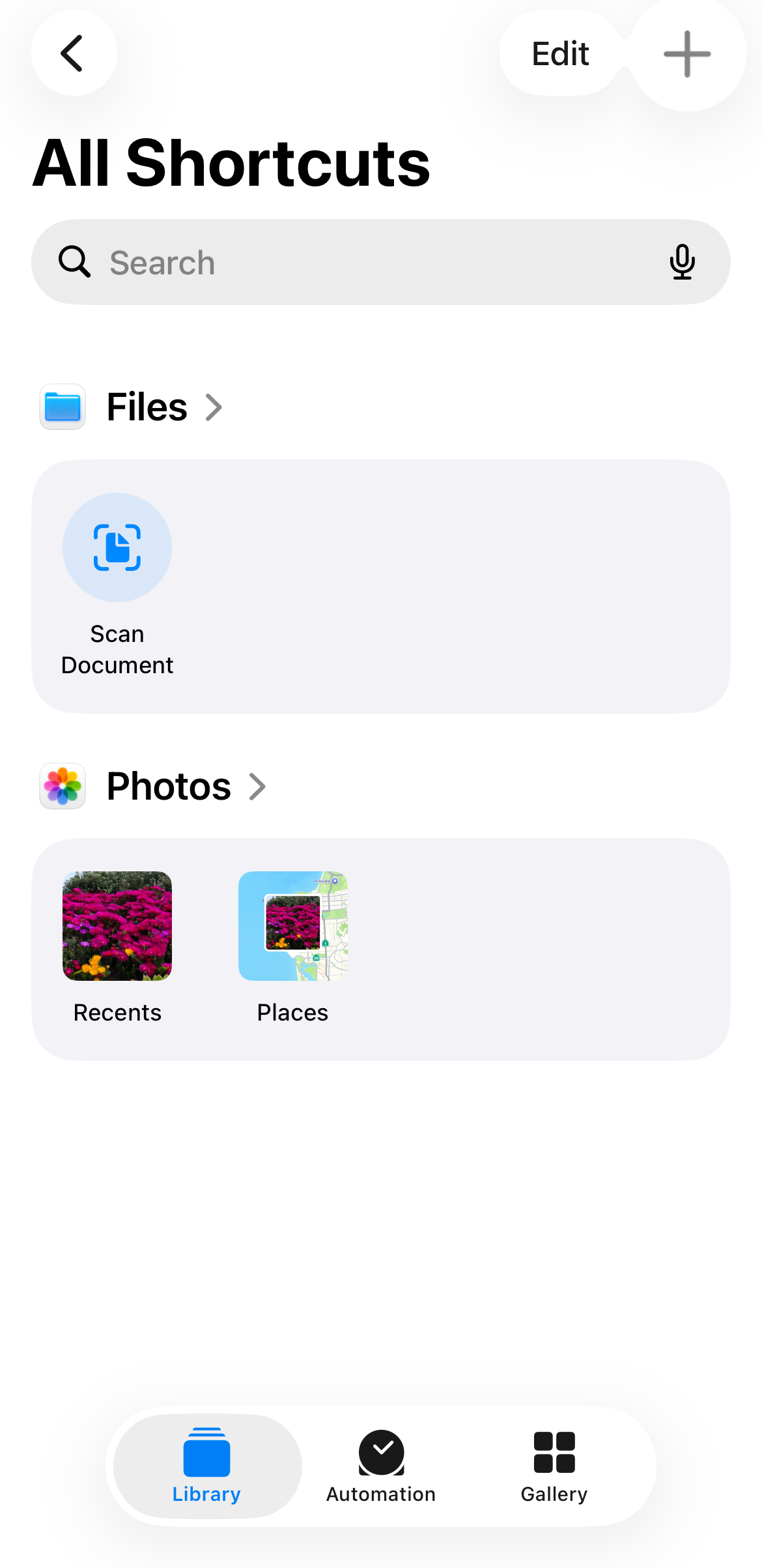 Tapping the plus button in Shortcut app to build a new workflow